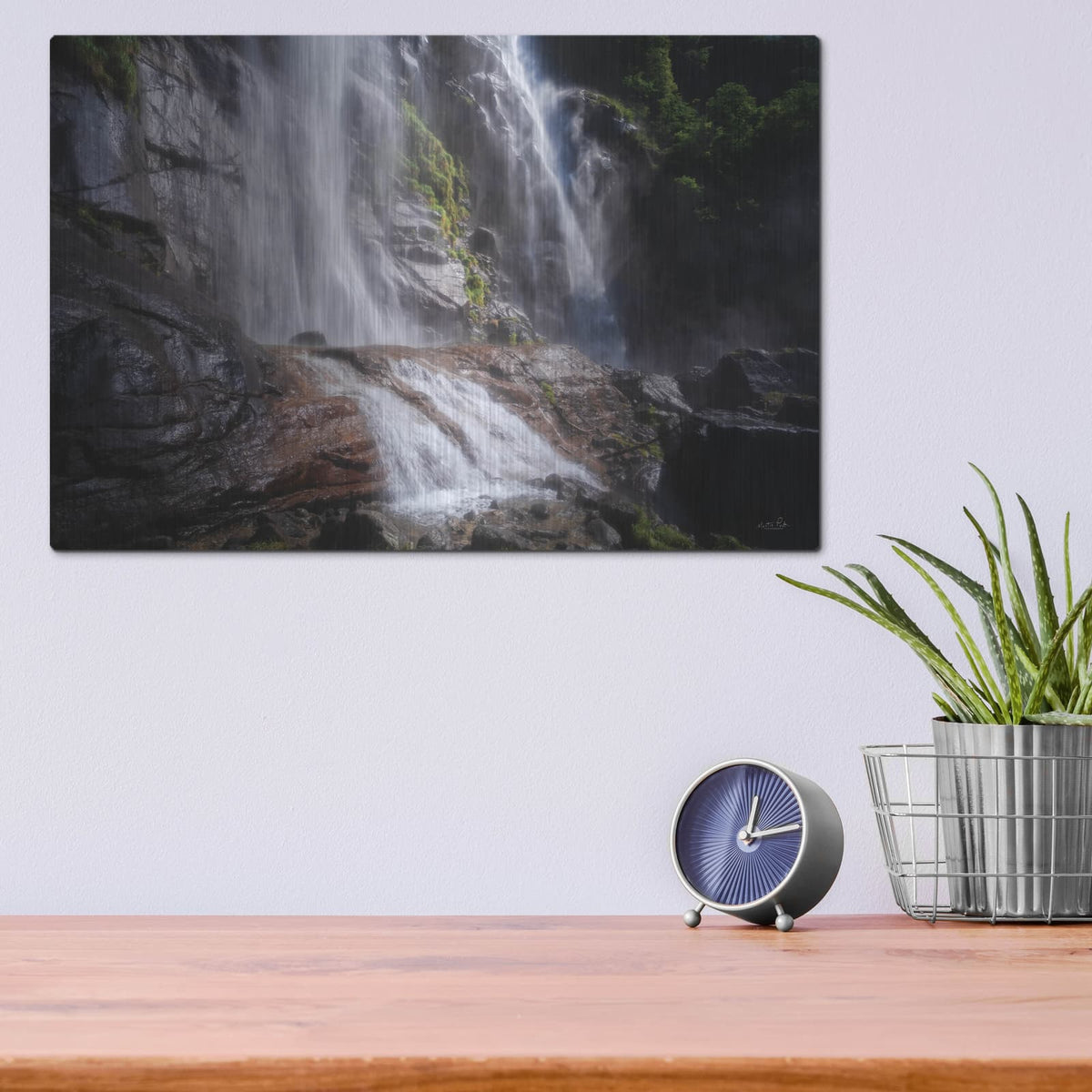 'Can You Hear It?' by Martin Podt – Metal Wall Art, 16x12 room view