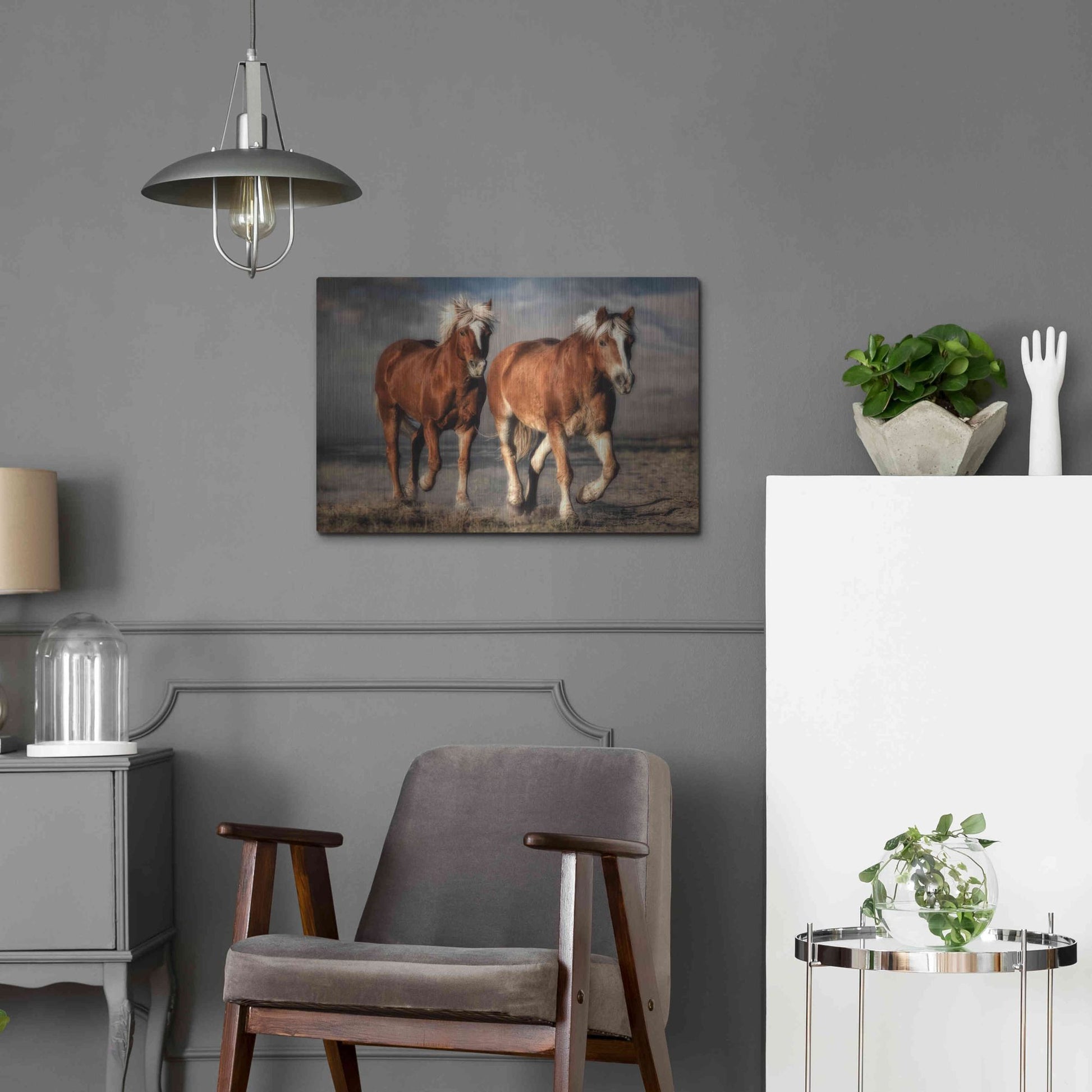 Luxe Metal Art 'Trotting,', Metal Wall Art,24x16