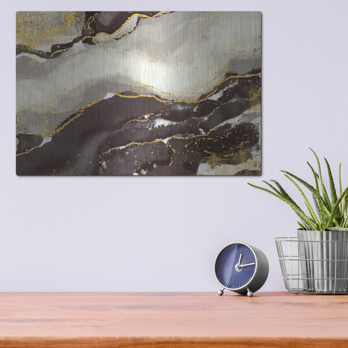 'Bisque Glimmer' by Delores Naskrent – Metal Wall Art, 16x12 room view