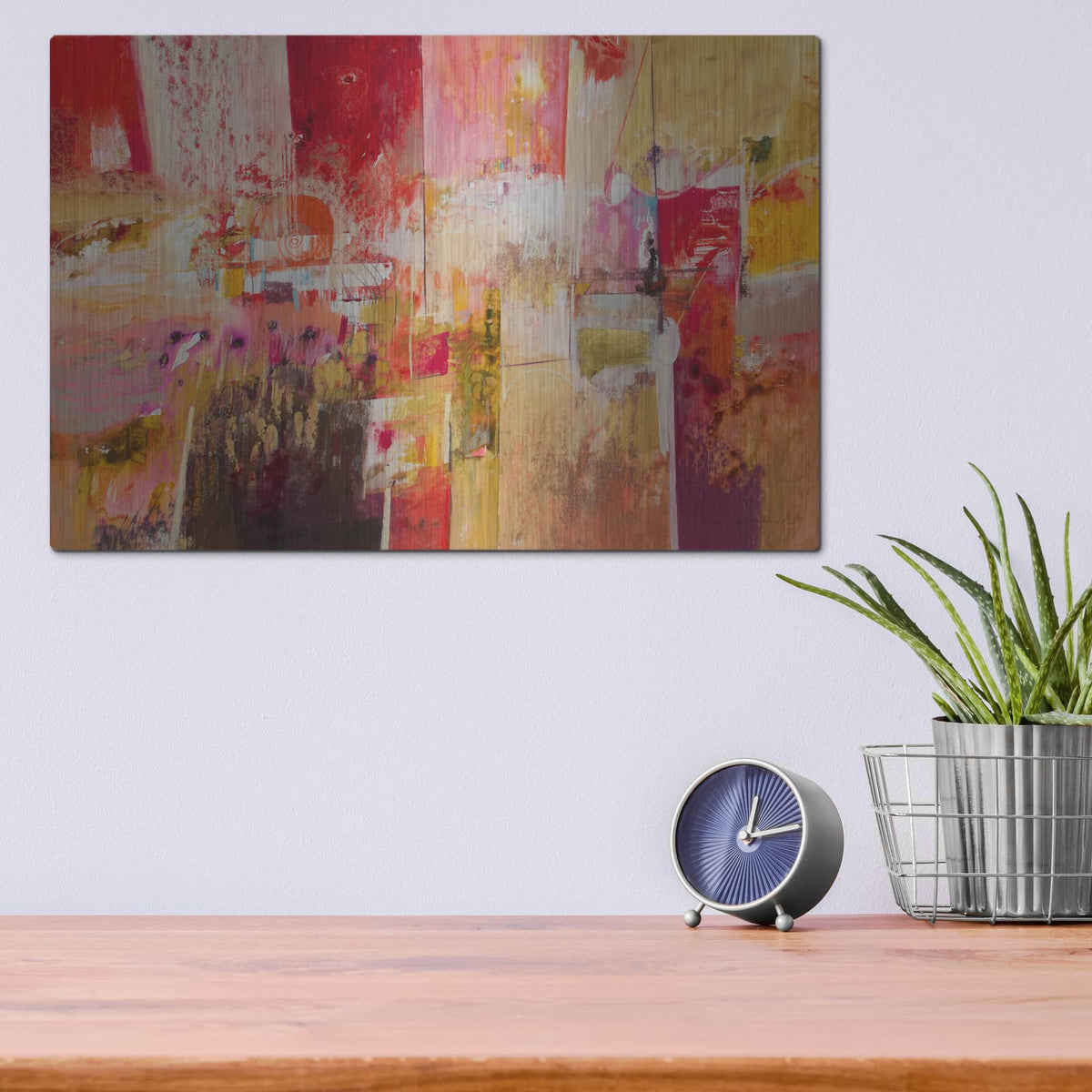'Red and Gold Leaf 4' by Jennifer Gardner – Metal Wall Art, 16x12 room view