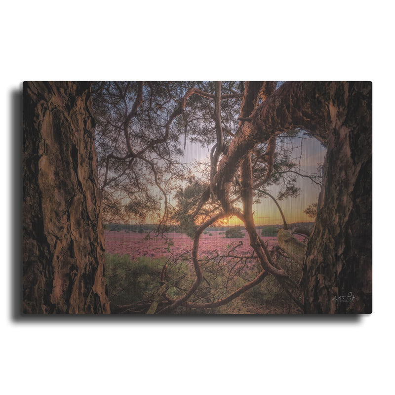 'In Between' by Martin Podt – Metal Wall Art