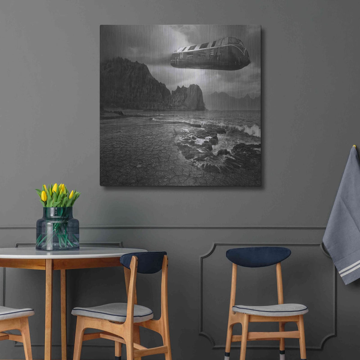 'Loco Motion' by Dariusz Klimczak – Metal Wall Art, 36x36 room view