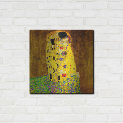 Luxe Metal Art 'The Kiss' by Gustav Klimt, Metal Wall Art,24x24