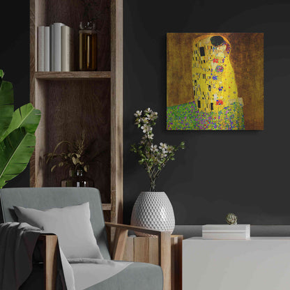Luxe Metal Art 'The Kiss' by Gustav Klimt, Metal Wall Art,24x24