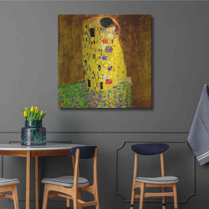 Luxe Metal Art 'The Kiss' by Gustav Klimt, Metal Wall Art,36x36