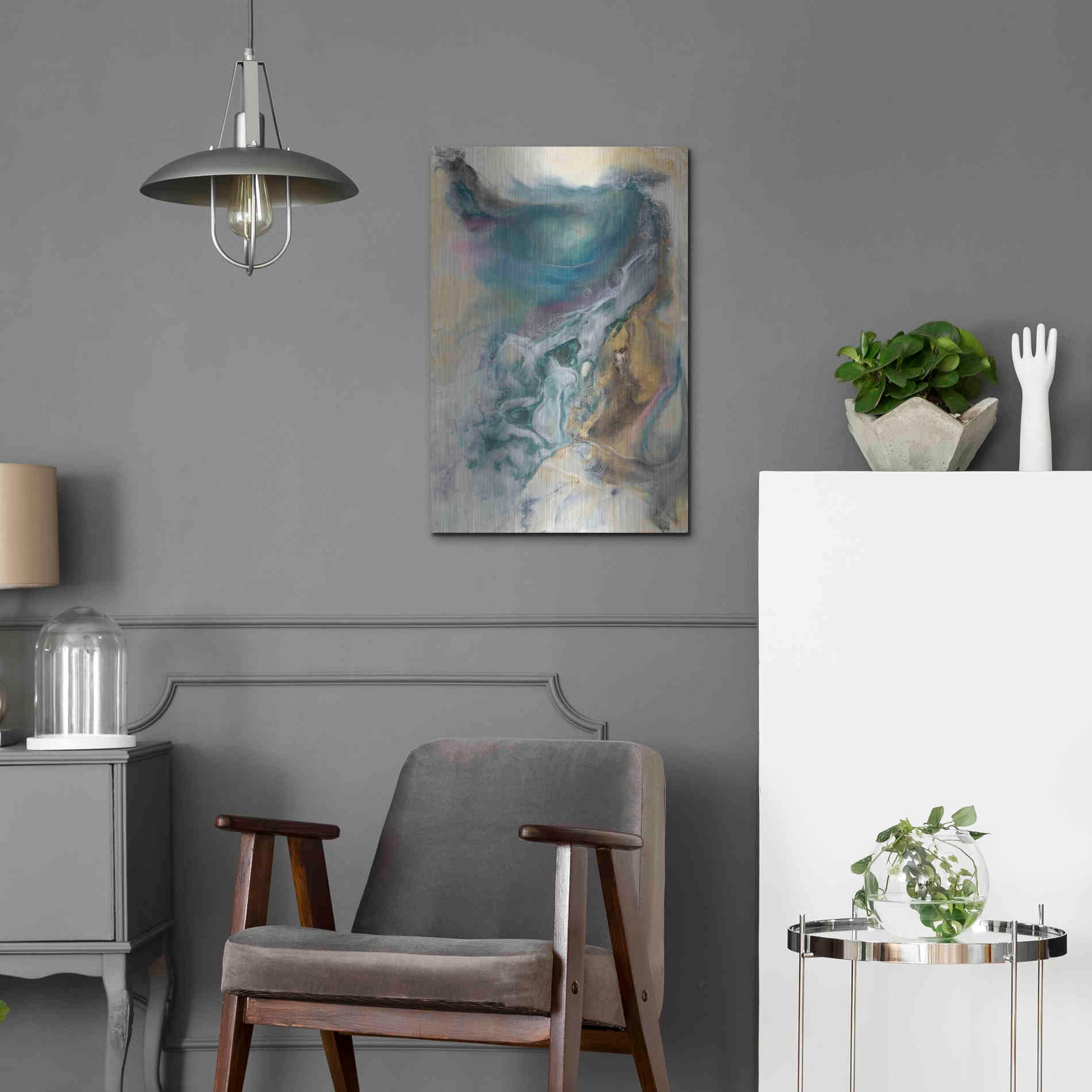 Luxe Metal Art 'Queen of the World II' by Lila Bramma, Metal Wall Art,16x24