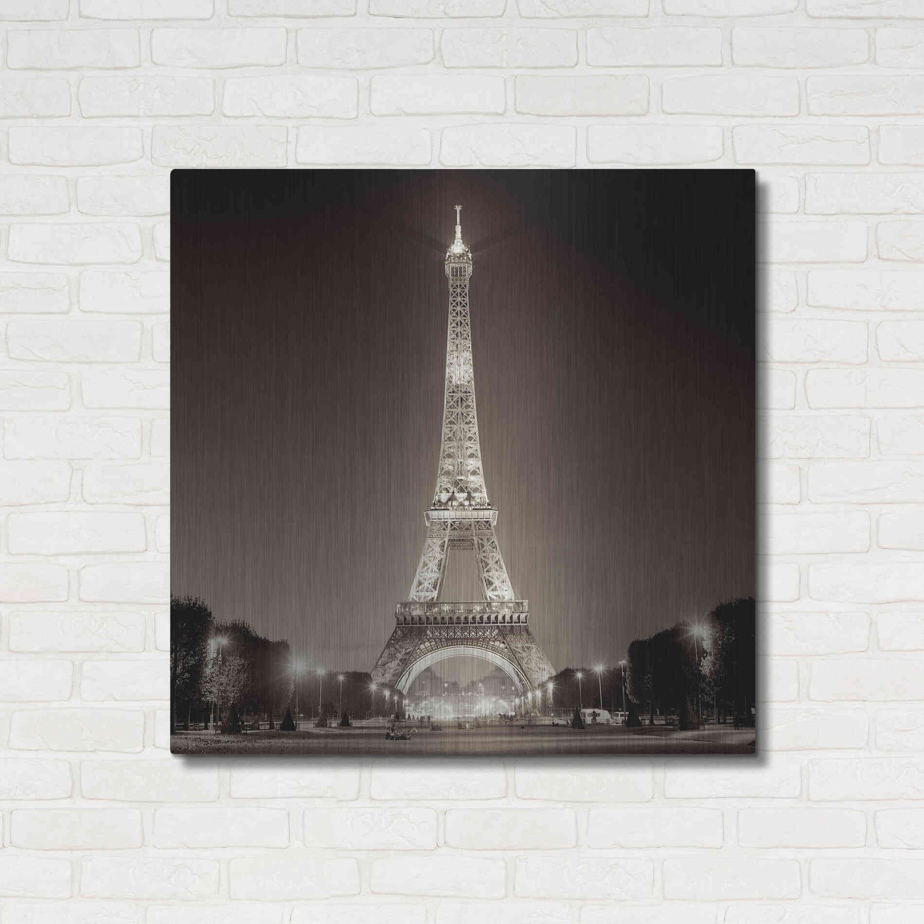 Luxe Metal Art 'Tour Eiffel 1' by Alan Blaustein Metal Wall Art,36x36