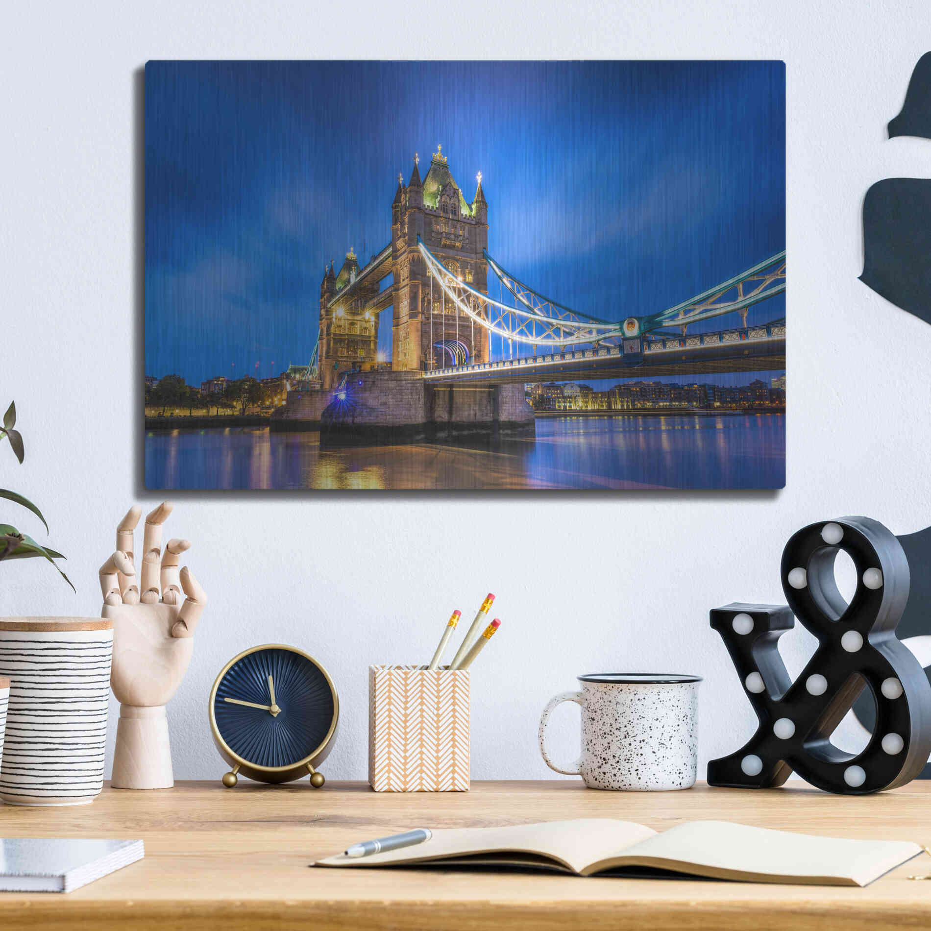 Luxe Metal Art 'London Bridge' by Edin Chavez, Metal Wall Art,16x12