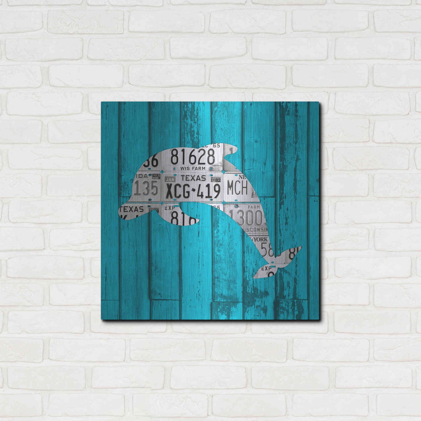 Luxe Metal Art 'Dolphin' by Design Turnpike, Metal Wall Art,24x24