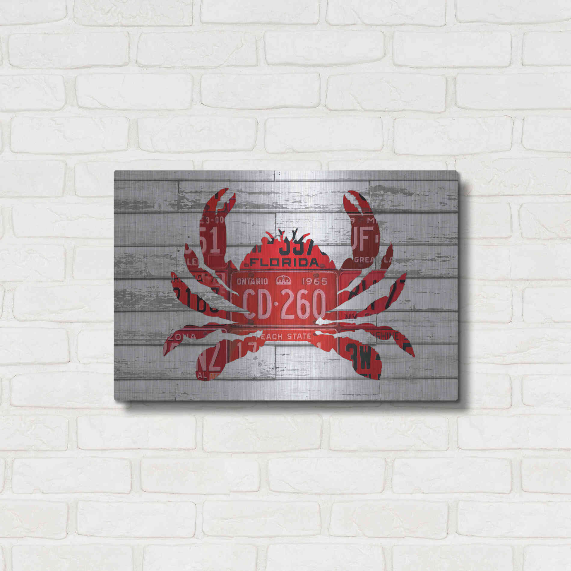 Luxe Metal Art 'Crab' by Design Turnpike, Metal Wall Art,24x16