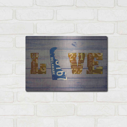 Luxe Metal Art 'DE State Love' by Design Turnpike, Metal Wall Art,16x12