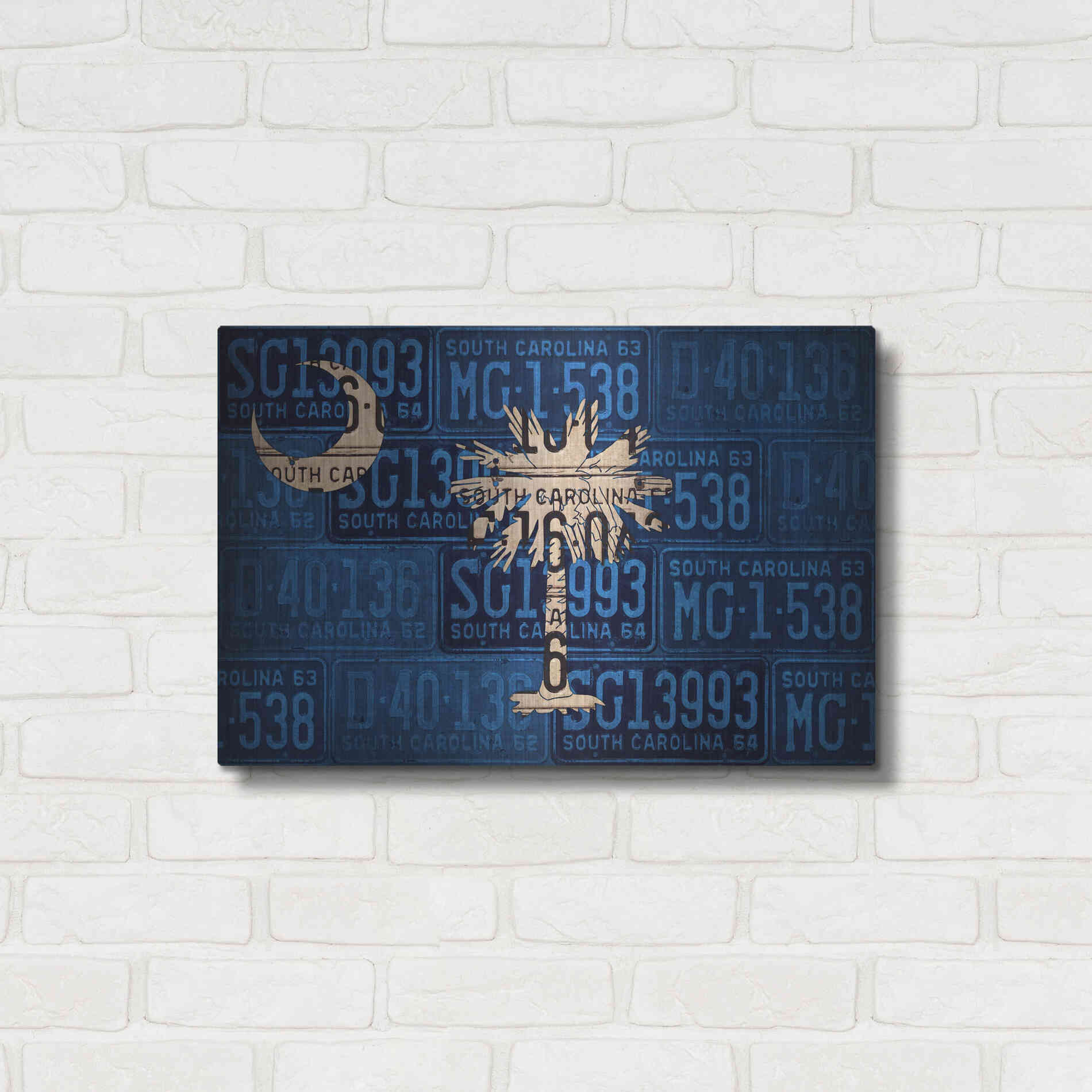 Luxe Metal Art 'South Carolina State Flag' by Design Turnpike, Metal Wall Art,24x16