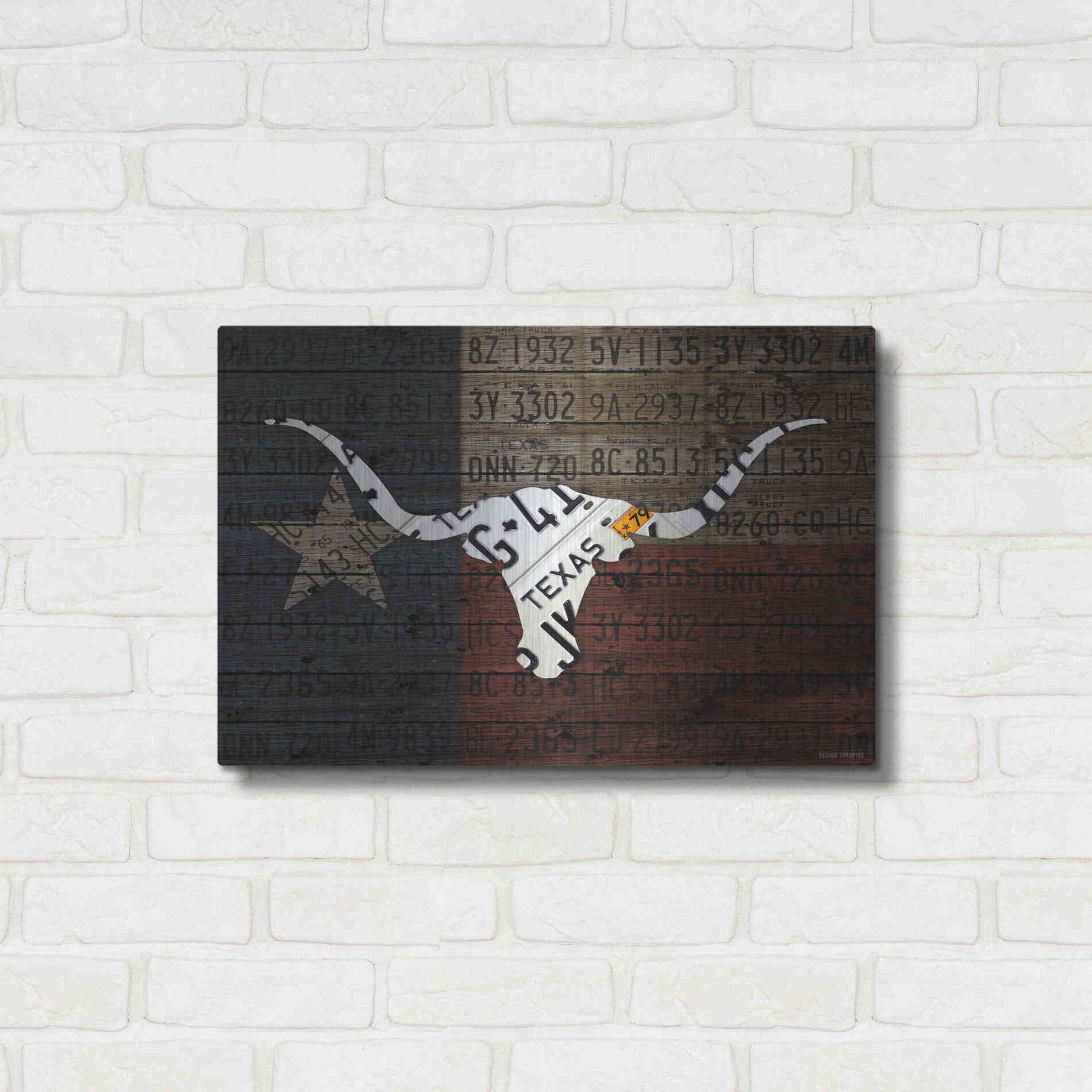 Luxe Metal Art 'Longhorn Art With Flag' by Design Turnpike, Metal Wall Art,24x16