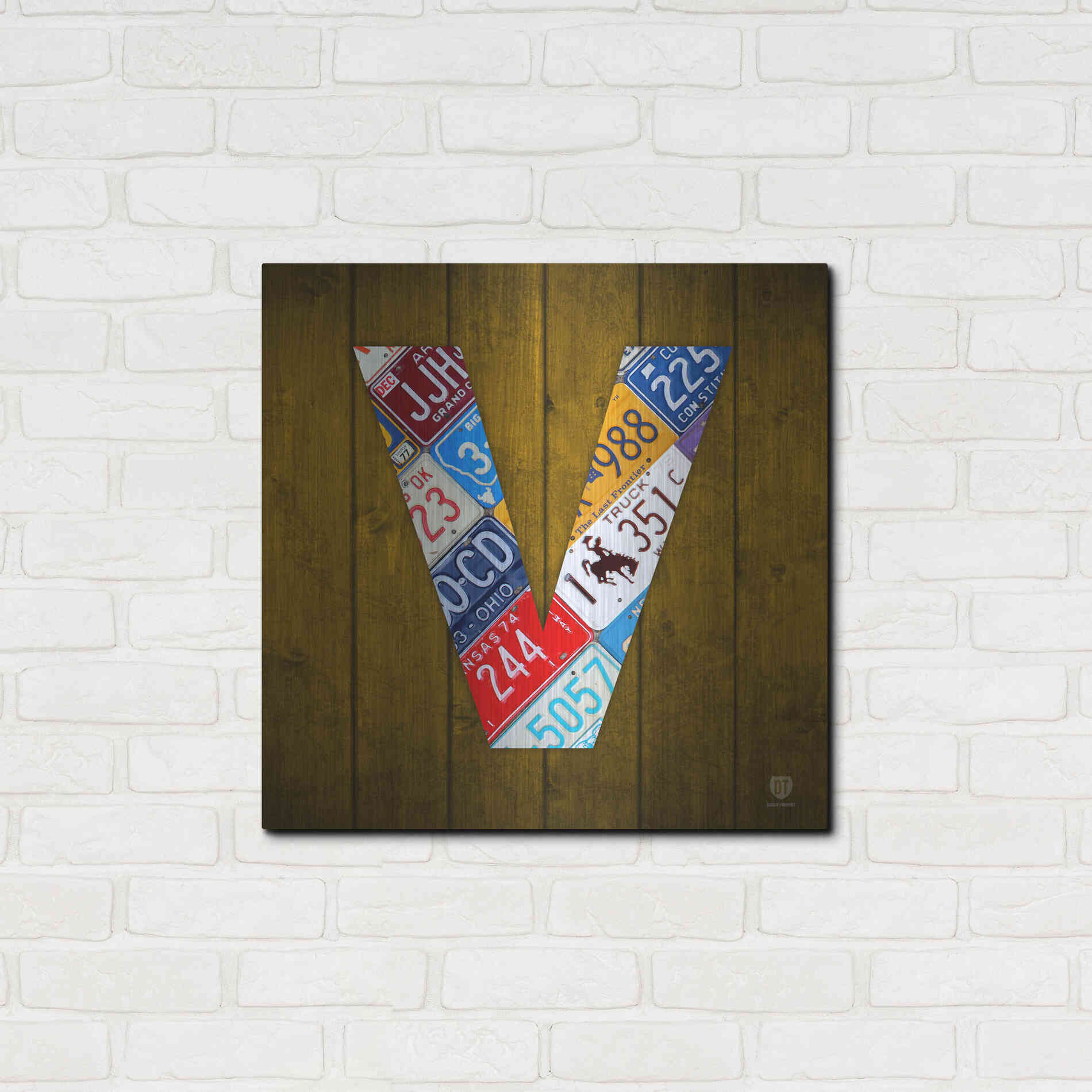 Luxe Metal Art 'V' by Design Turnpike, Metal Wall Art,24x24