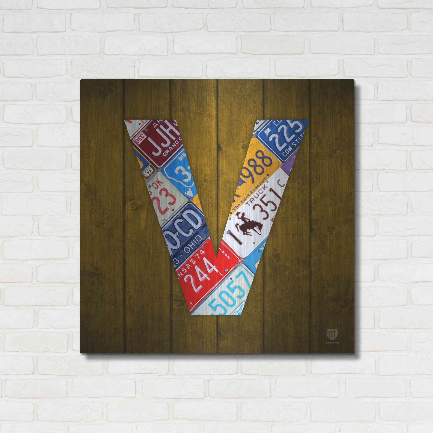 Luxe Metal Art 'V' by Design Turnpike, Metal Wall Art,36x36