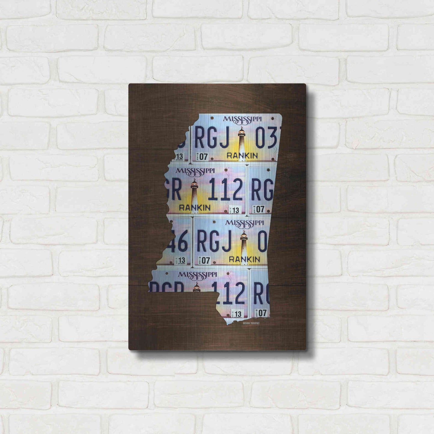 Luxe Metal Art 'Mississippi License Plate Map' by Design Turnpike, Metal Wall Art,16x24
