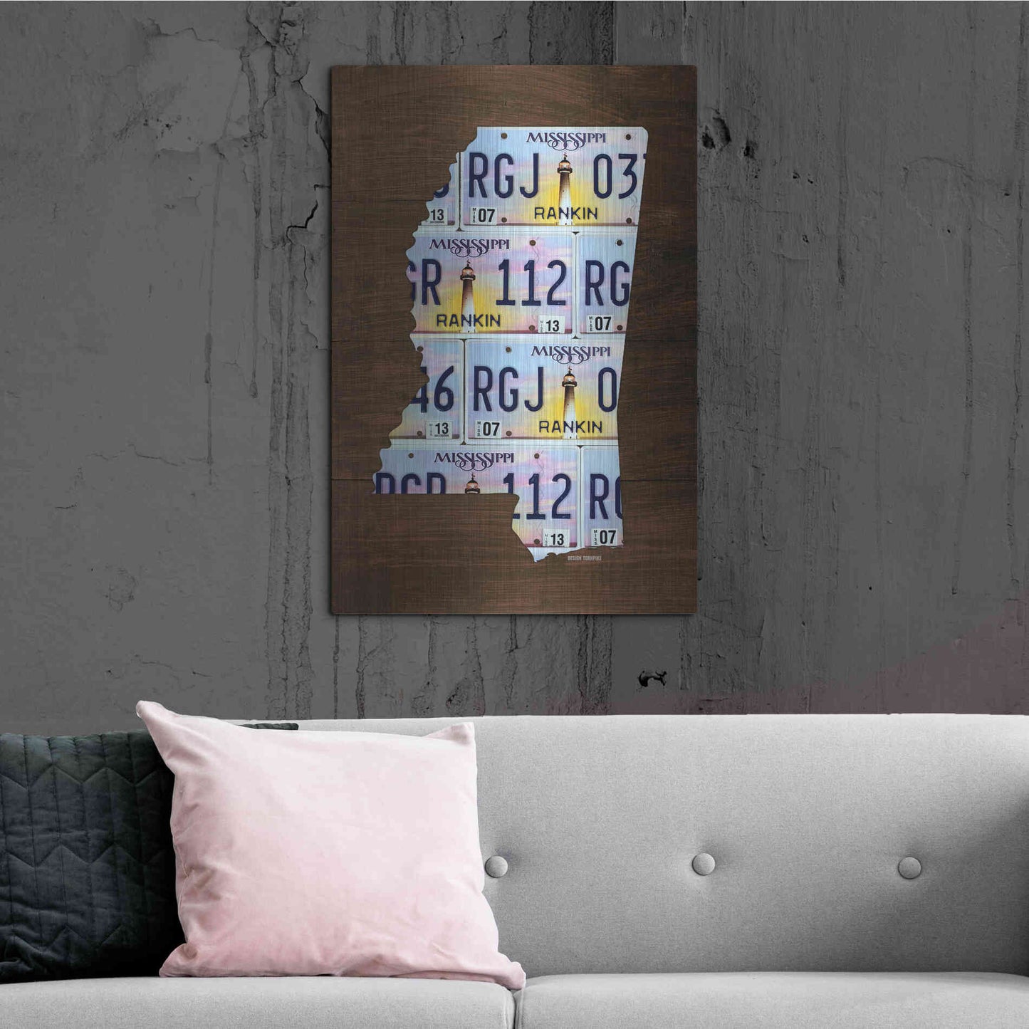 Luxe Metal Art 'Mississippi License Plate Map' by Design Turnpike, Metal Wall Art,24x36