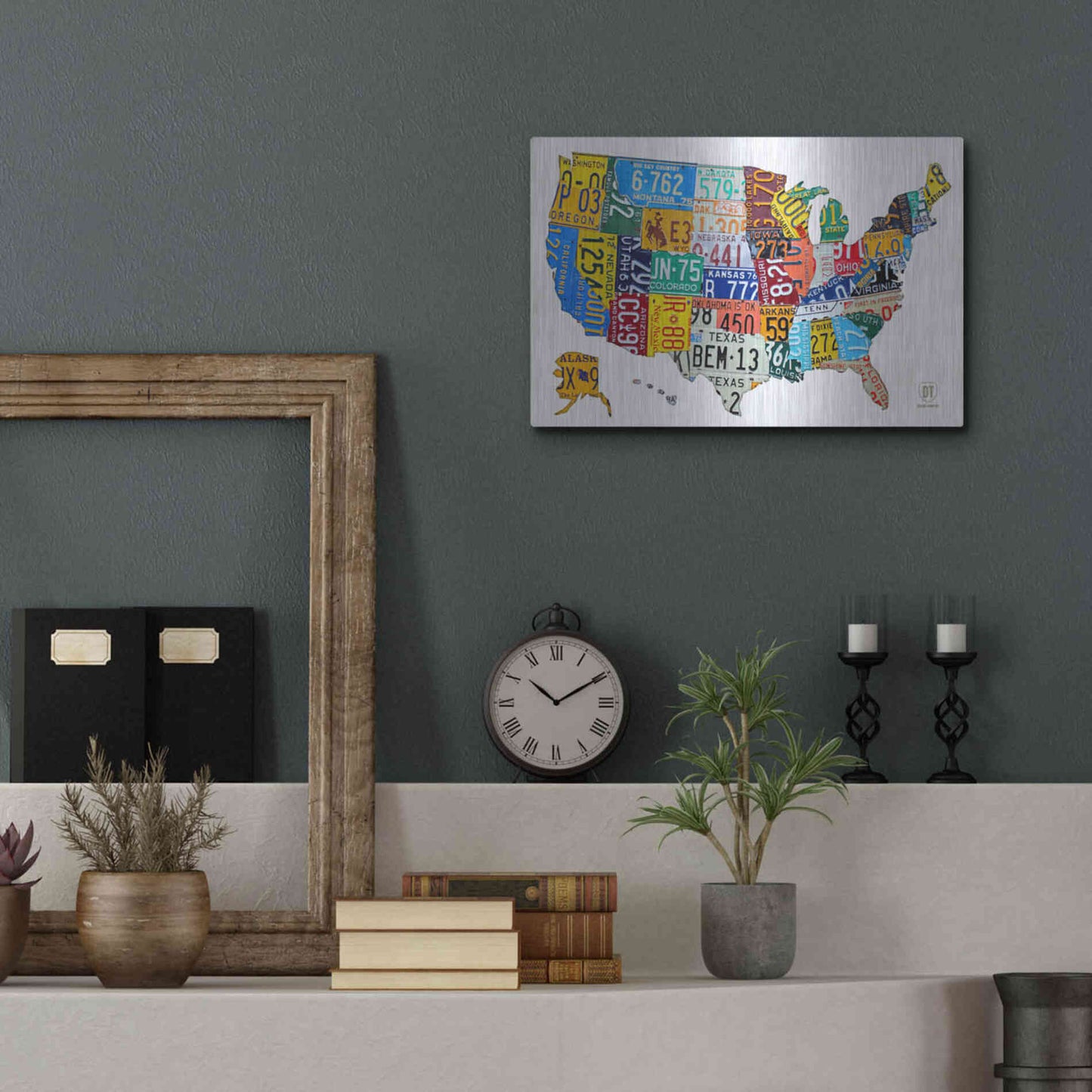 Luxe Metal Art 'License Plate Map USA on Wood' by Design Turnpike, Metal Wall Art,16x12