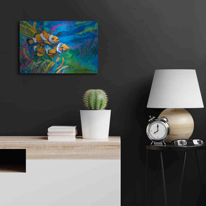 Luxe Metal Art 'The First Date Smiling Clownfish' by Jace D McTier, Metal Wall Art,24x16