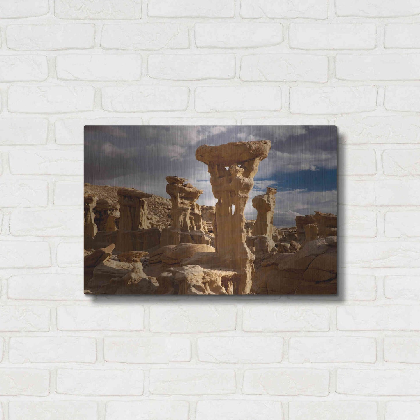 Luxe Metal Art 'Ah She Sle Pah Alien Throne' by Mike Jones, Metal Wall Art,24x16