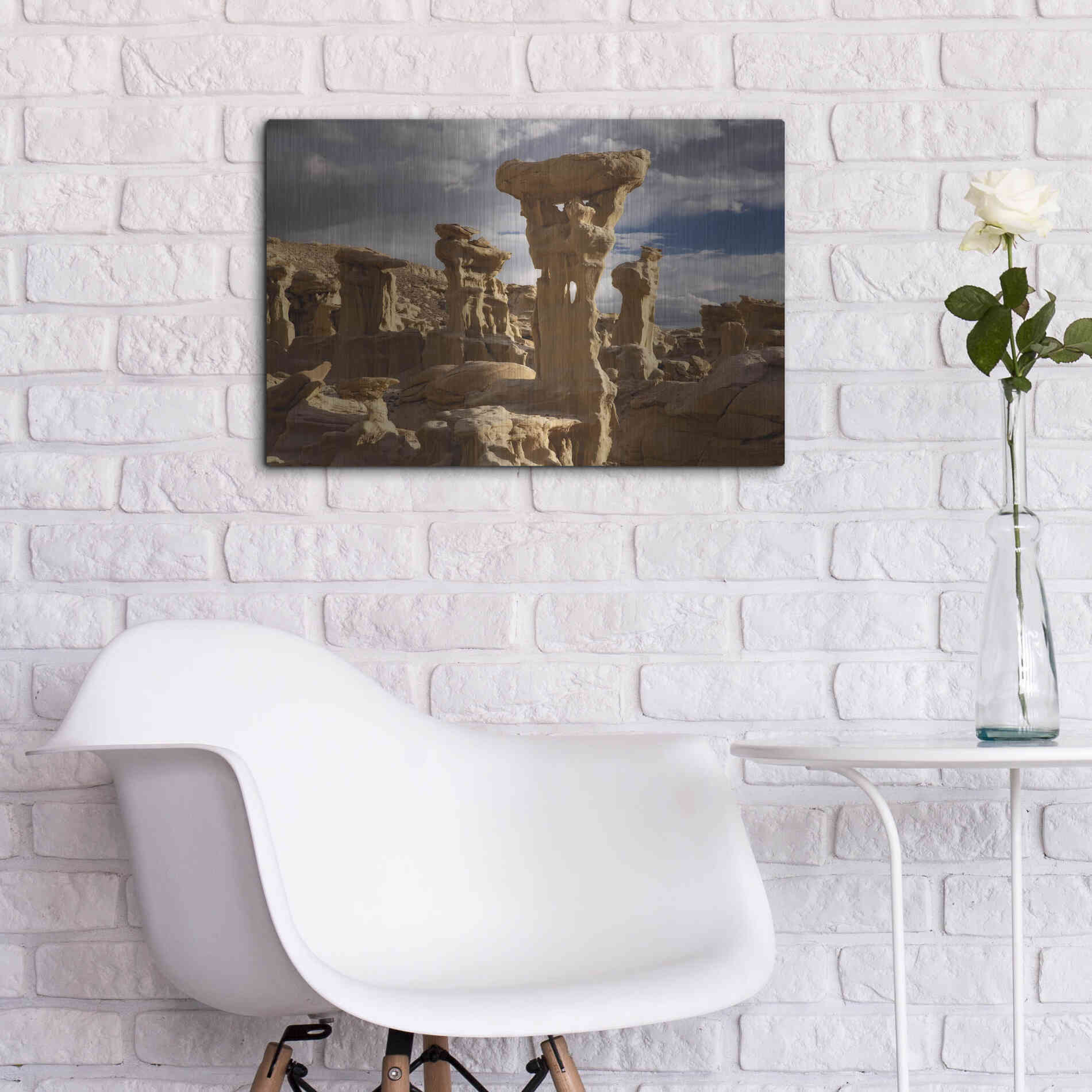 Luxe Metal Art 'Ah She Sle Pah Alien Throne' by Mike Jones, Metal Wall Art,24x16