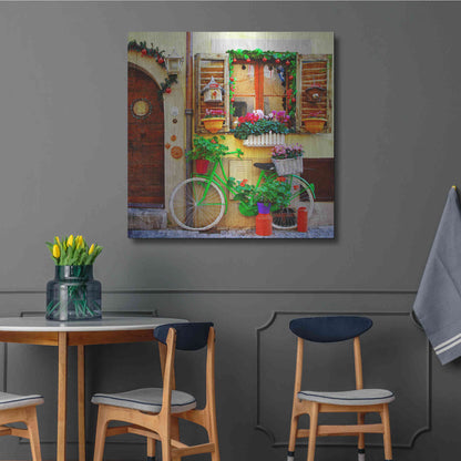 Luxe Metal Art 'Ciao Bella I' Metal Wall Art,36x36