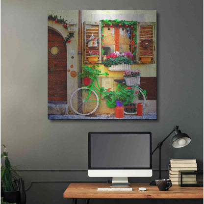 Luxe Metal Art 'Ciao Bella I' Metal Wall Art,36x36