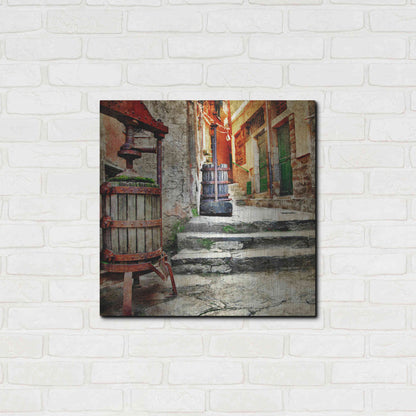 Luxe Metal Art 'Ciao Bella II' Metal Wall Art,24x24