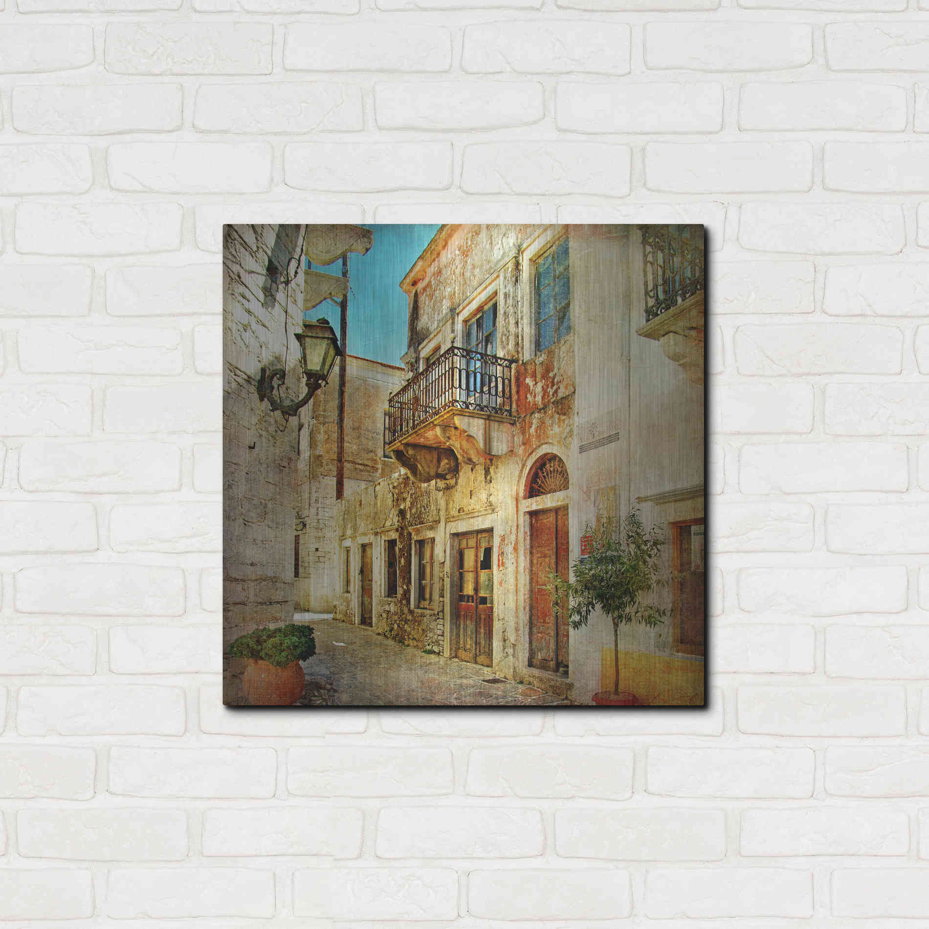 Luxe Metal Art 'Ciao Bella III' Metal Wall Art,24x24