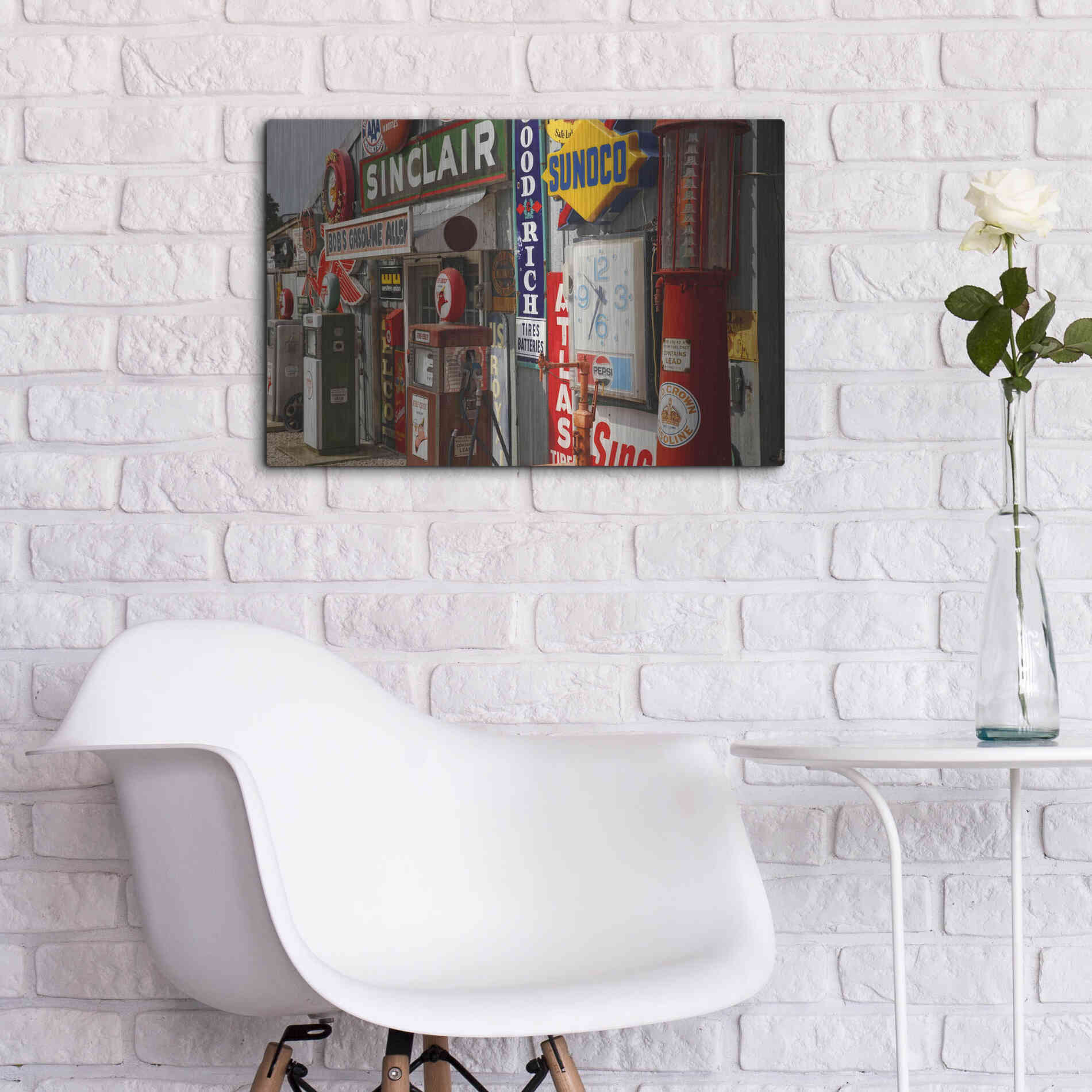 Luxe Metal Art 'Route 66 Cuba Missouri' by Mike Jones, Metal Wall Art,24x16