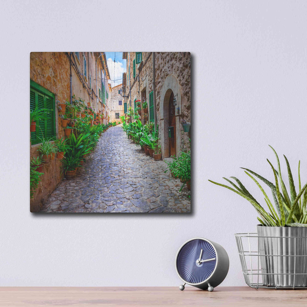 Luxe Metal Art 'Vecino I' Metal Wall Art,12x12