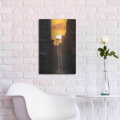 Luxe Metal Art 'Lombard Street Cable Car' by Bruce Getty, Metal Wall Art,16x24
