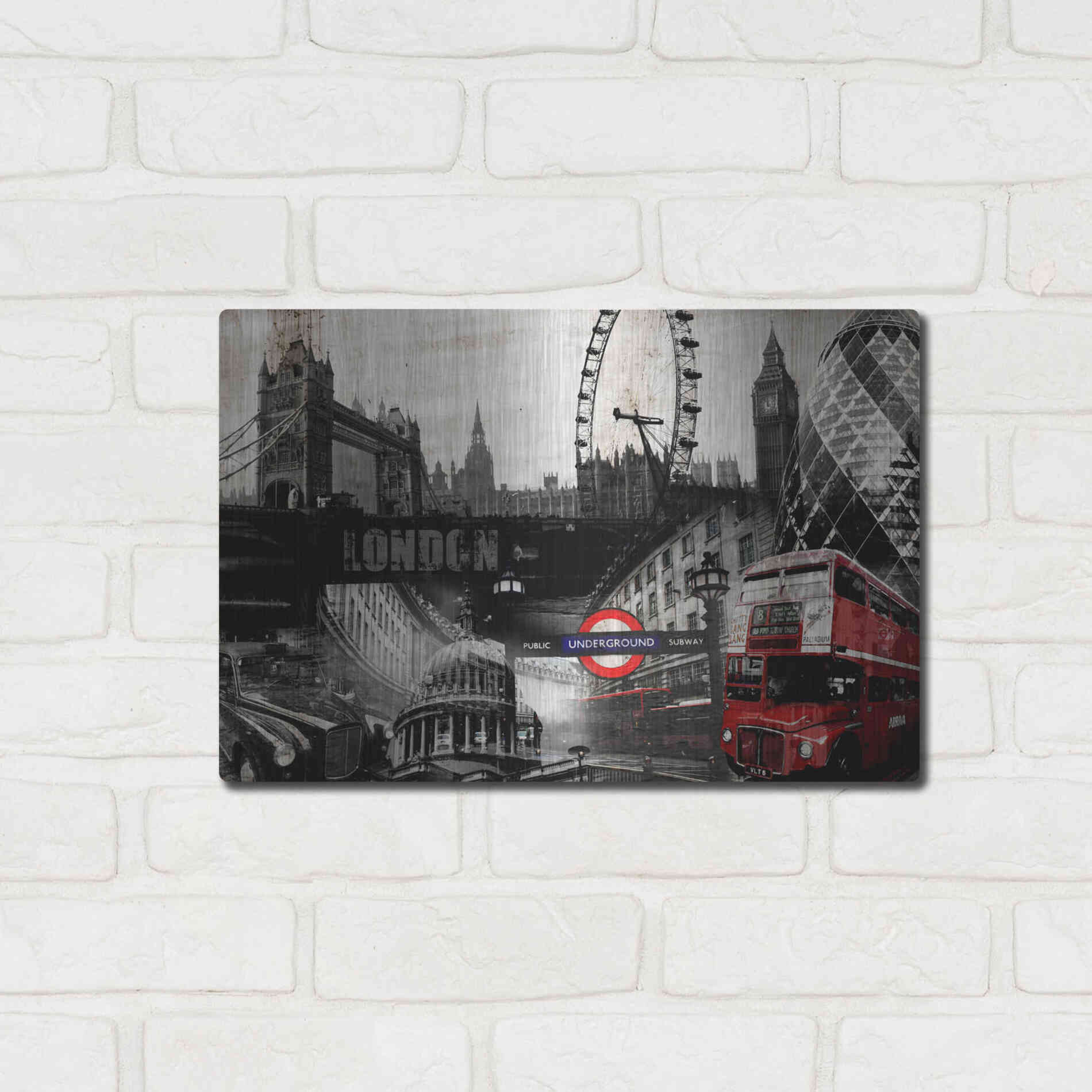 Luxe Metal Art 'London' by GraphINC, Metal Wall Art,16x12