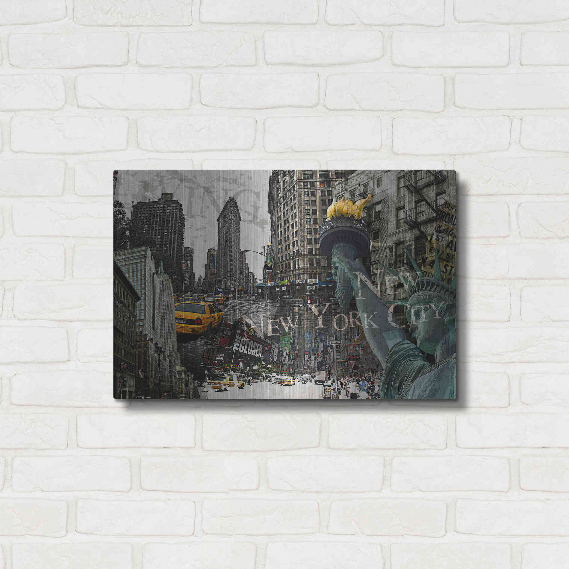 Luxe Metal Art 'New York' by GraphINC, Metal Wall Art,24x16