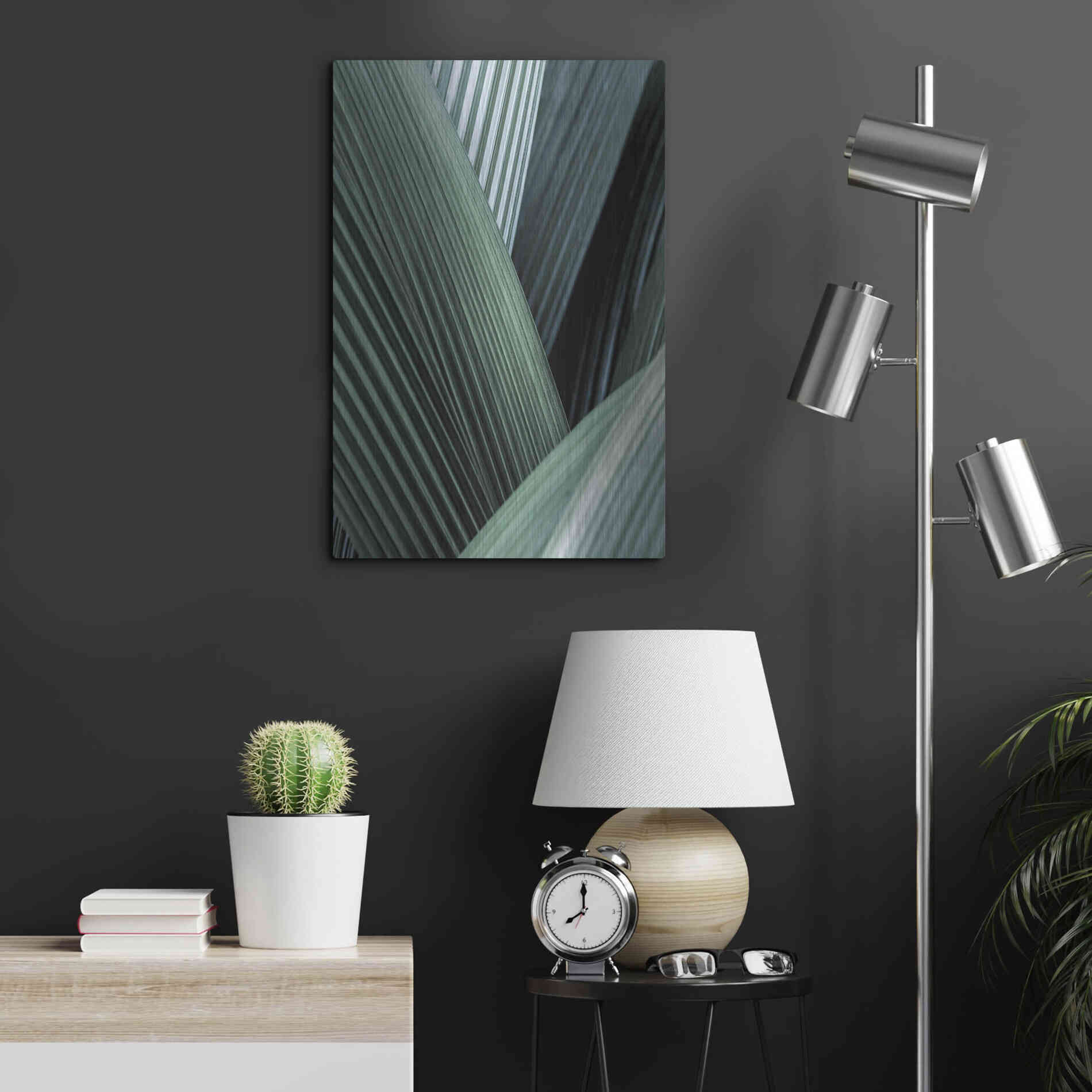 Luxe Metal Art 'Close Up I' by Incado, Metal Wall Art,16x24