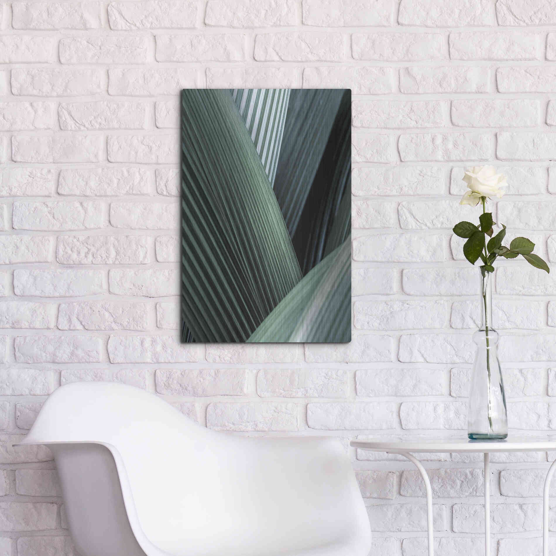 Luxe Metal Art 'Close Up I' by Incado, Metal Wall Art,16x24