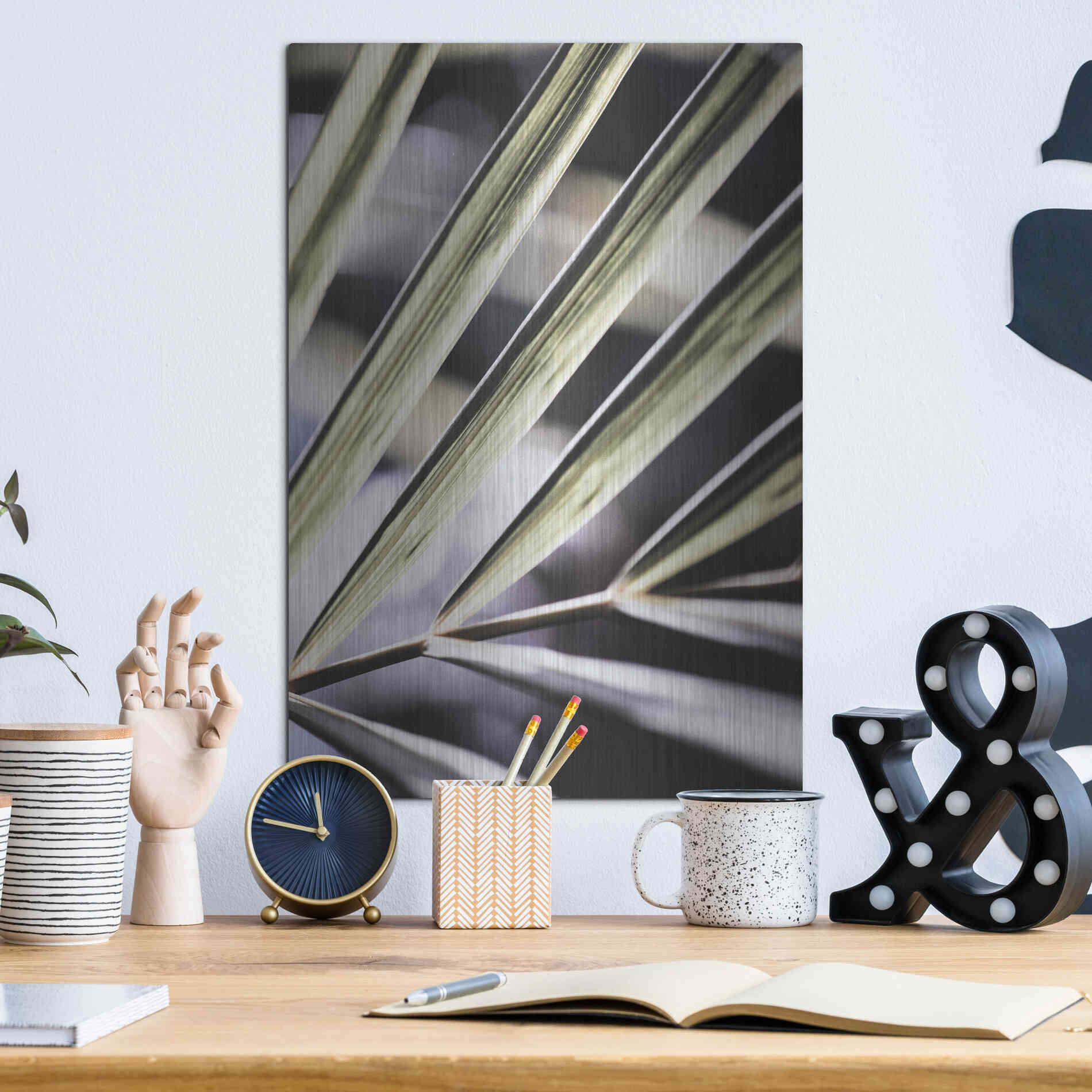 Luxe Metal Art 'Close Up IX' by Incado, Metal Wall Art,12x16