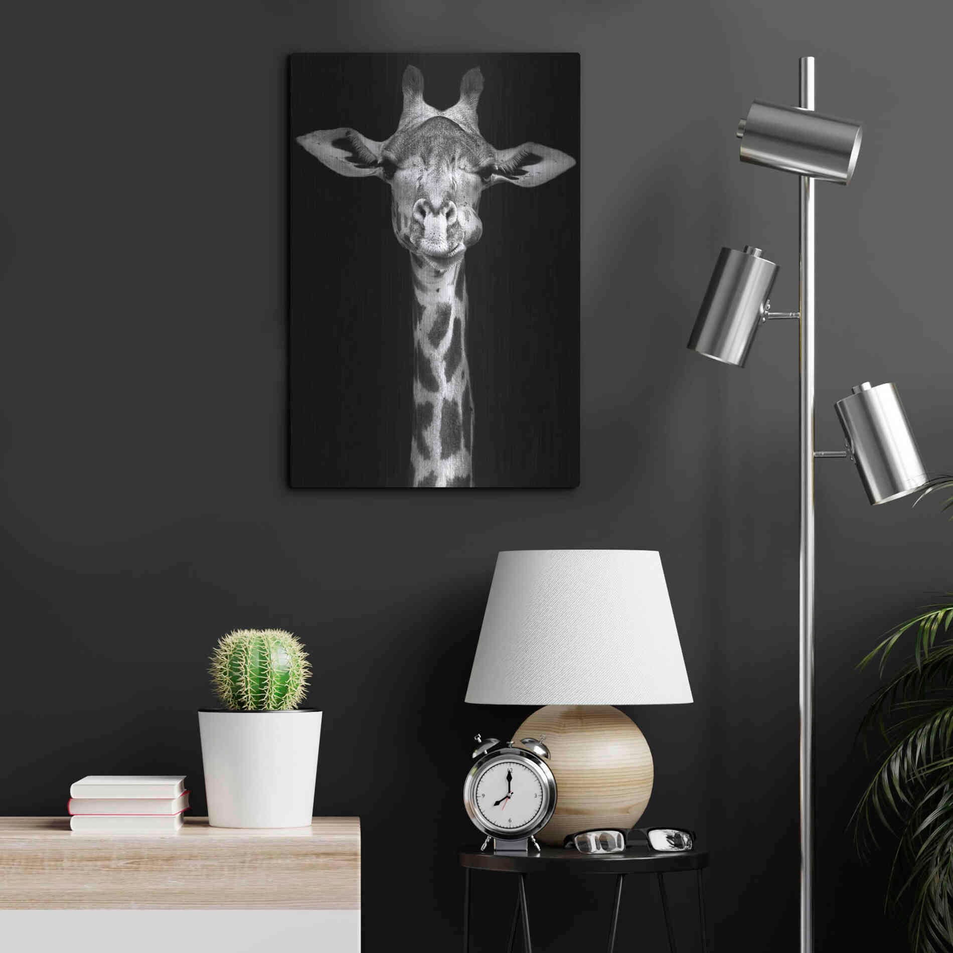 Luxe Metal Art 'Giraffe' by Incado, Metal Wall Art,16x24