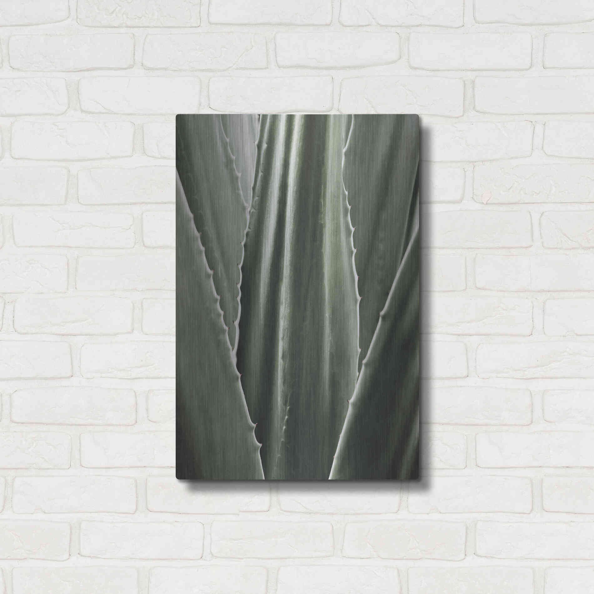 Luxe Metal Art 'Leaf I' by Incado, Metal Wall Art,16x24