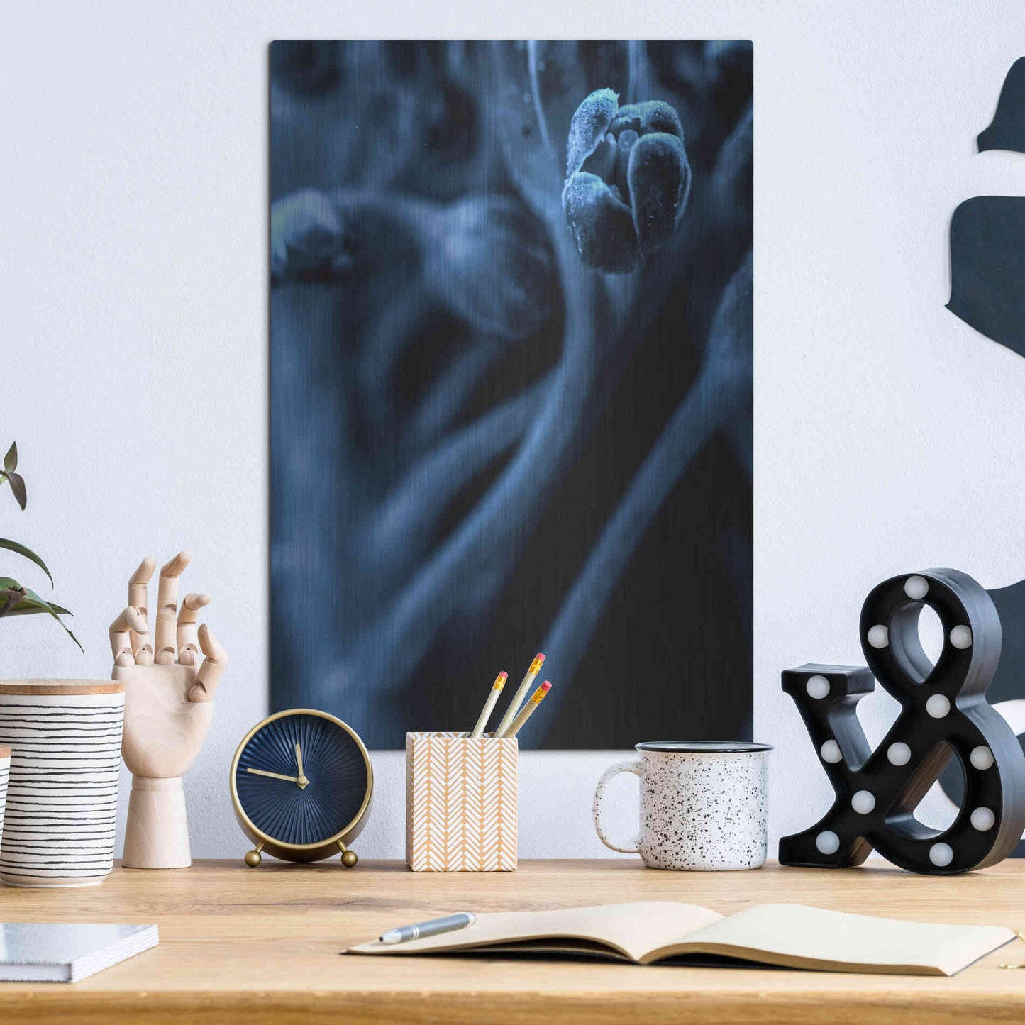 Luxe Metal Art 'Leaf VIII' by Incado, Metal Wall Art,12x16