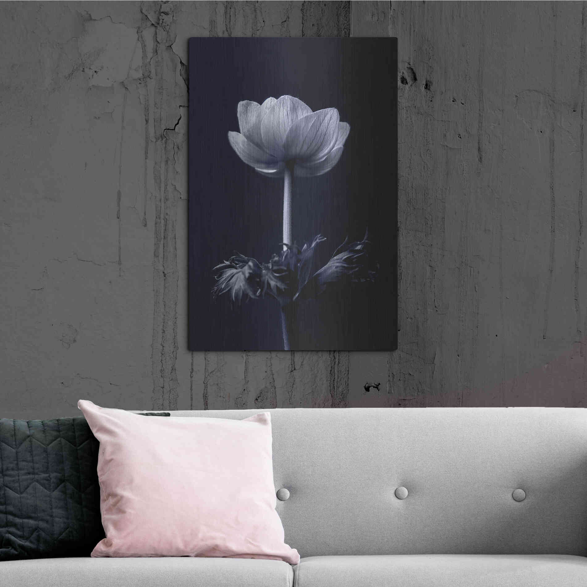 Luxe Metal Art 'Single Flower' by Incado, Metal Wall Art,24x36