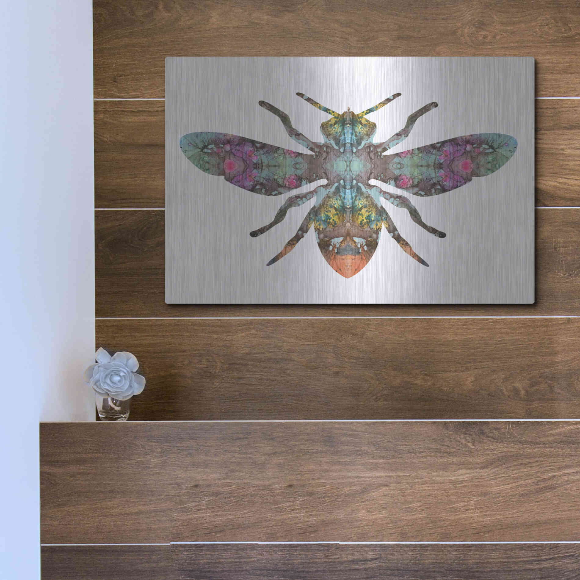 Luxe Metal Art 'Transverse Bee' by Dean Russo, Metal Wall Art,16x12