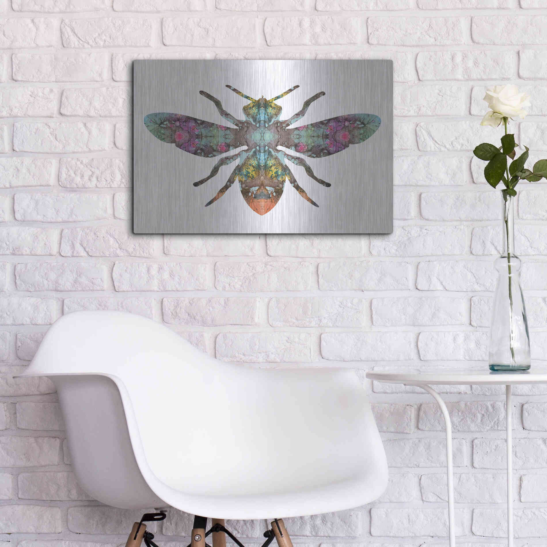 Luxe Metal Art 'Transverse Bee' by Dean Russo, Metal Wall Art,24x16