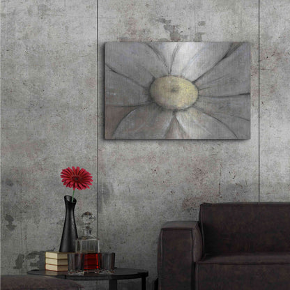 Luxe Metal Art 'Close-Up Daisy II' by Tim O'Toole, Metal Wall Art,36x24