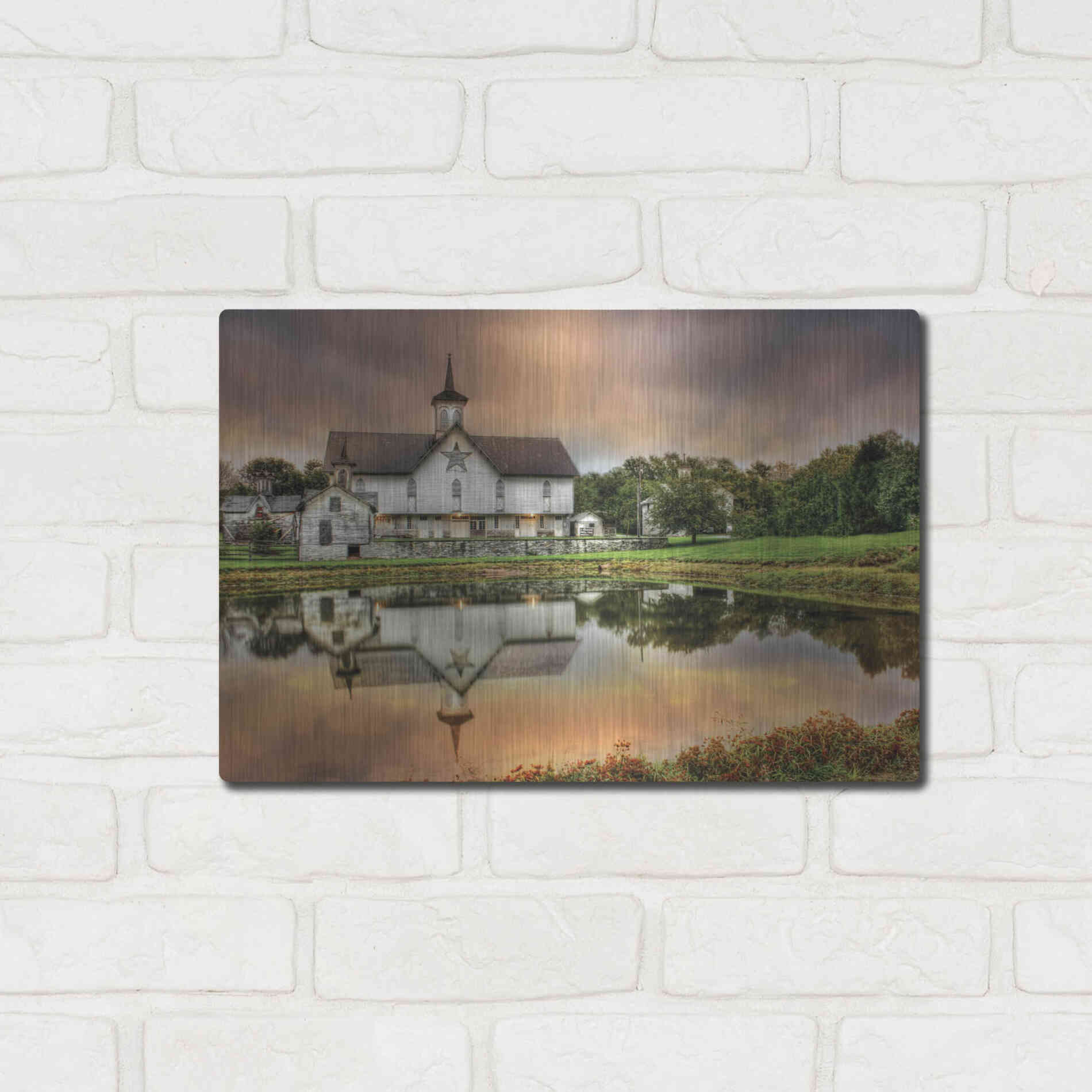 Luxe Metal Art 'Star Barn' by Lori Deiter, Metal Wall Art,16x12