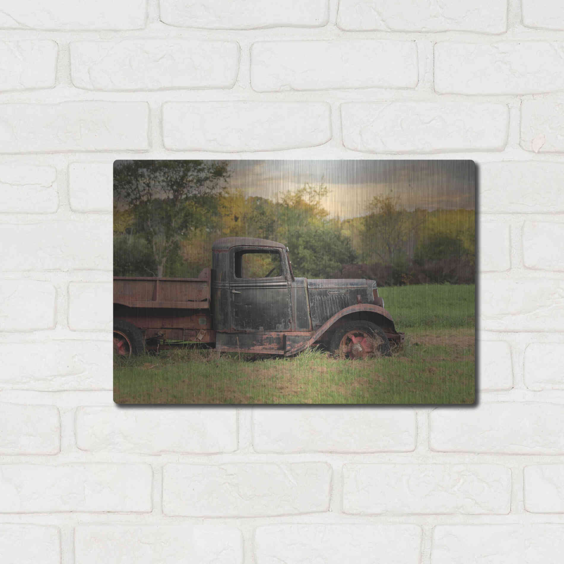 Luxe Metal Art 'Going Nowhere' by Lori Deiter, Metal Wall Art,16x12