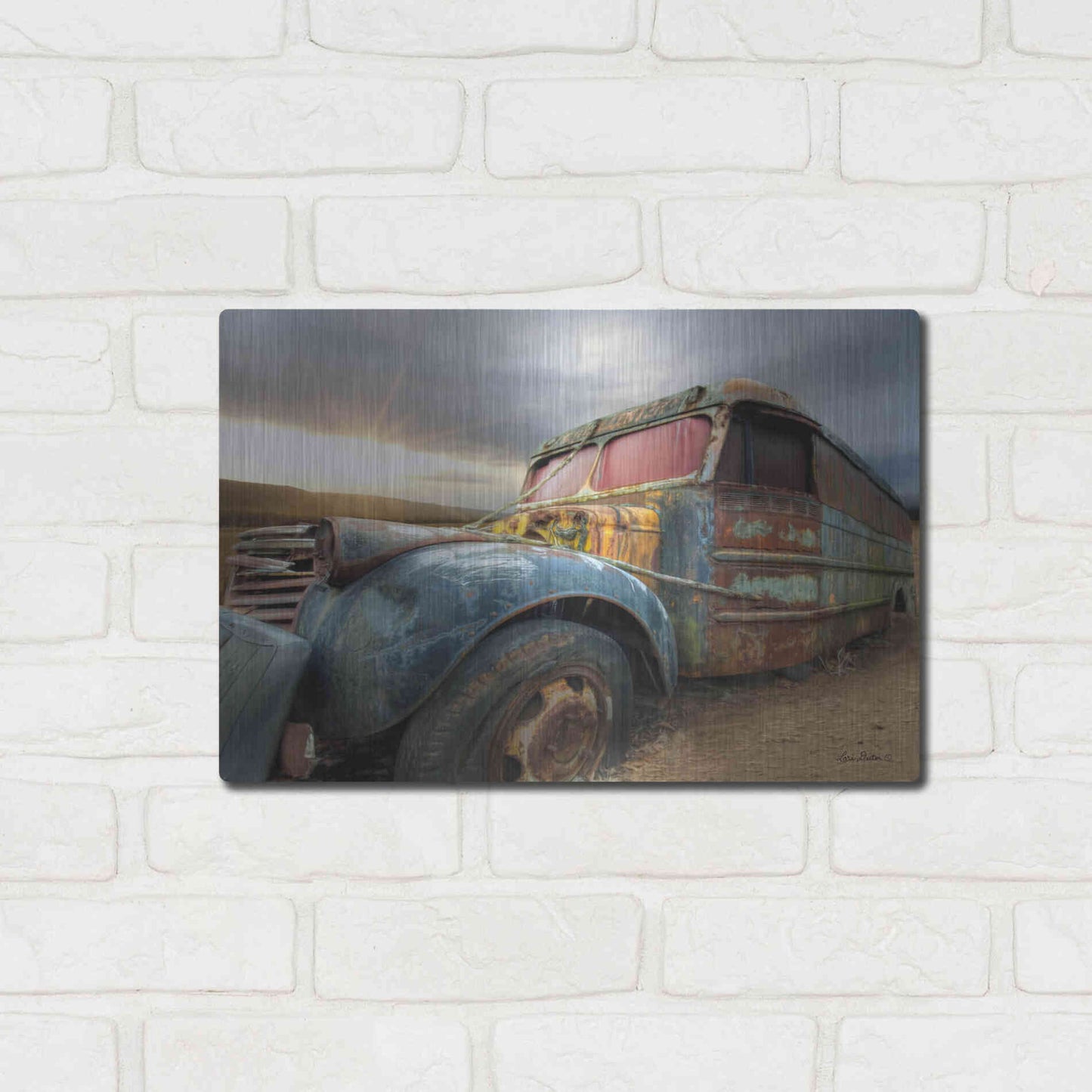 Luxe Metal Art 'Catch a Ride' by Lori Deiter, Metal Wall Art,16x12