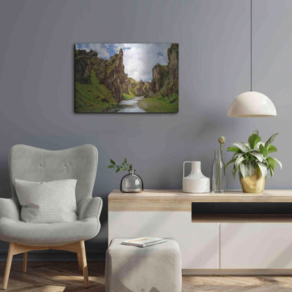 Luxe Metal Art 'Middle Earth' Metal Wall Art,24x16