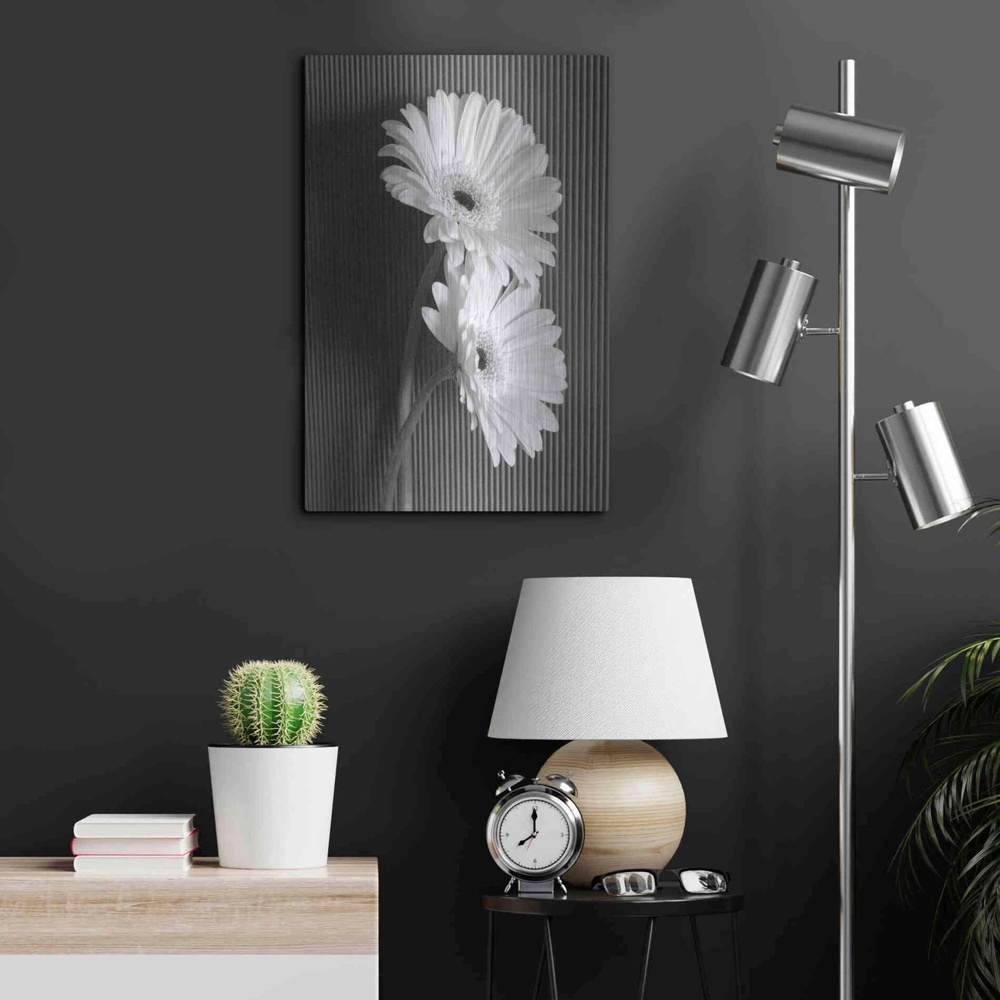 Luxe Metal Art 'Fresh Cut Daisy I' by Debra Van Swearingen, Metal Wall Art,16x24