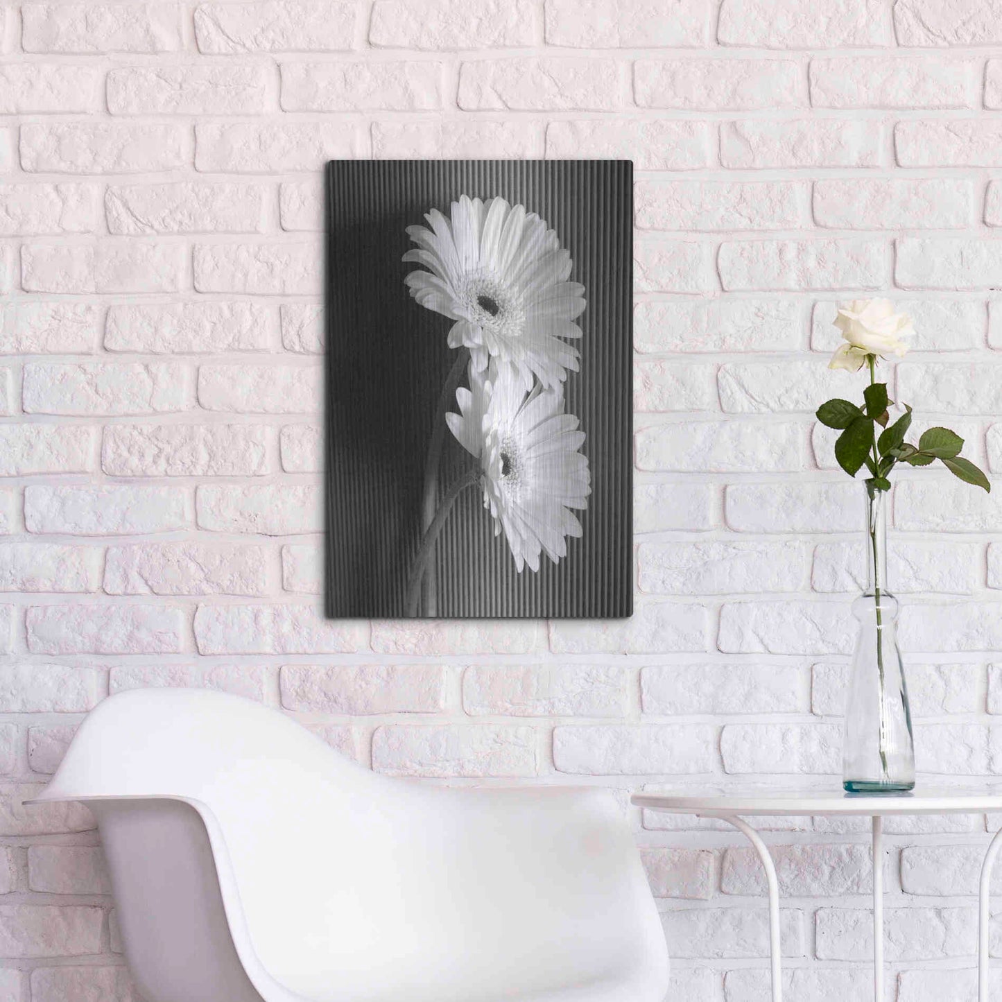 Luxe Metal Art 'Fresh Cut Daisy I' by Debra Van Swearingen, Metal Wall Art,16x24